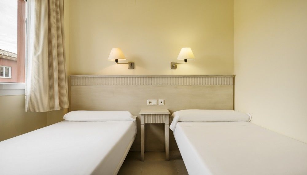 Aparthotel Ilunion Sancti Petri Novo Sancti Petri Kültér fotó